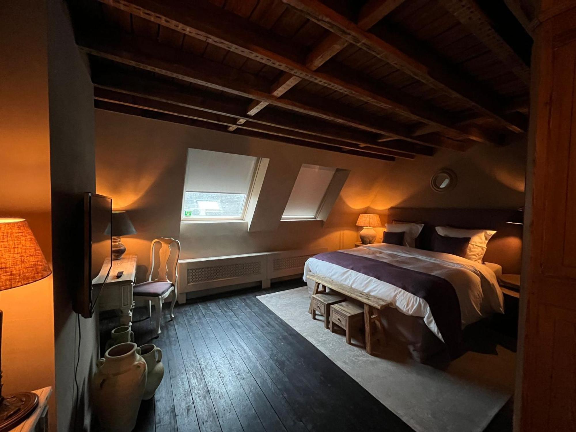 Guesthouse Nights By Morpheus Antwerpen Eksteriør billede