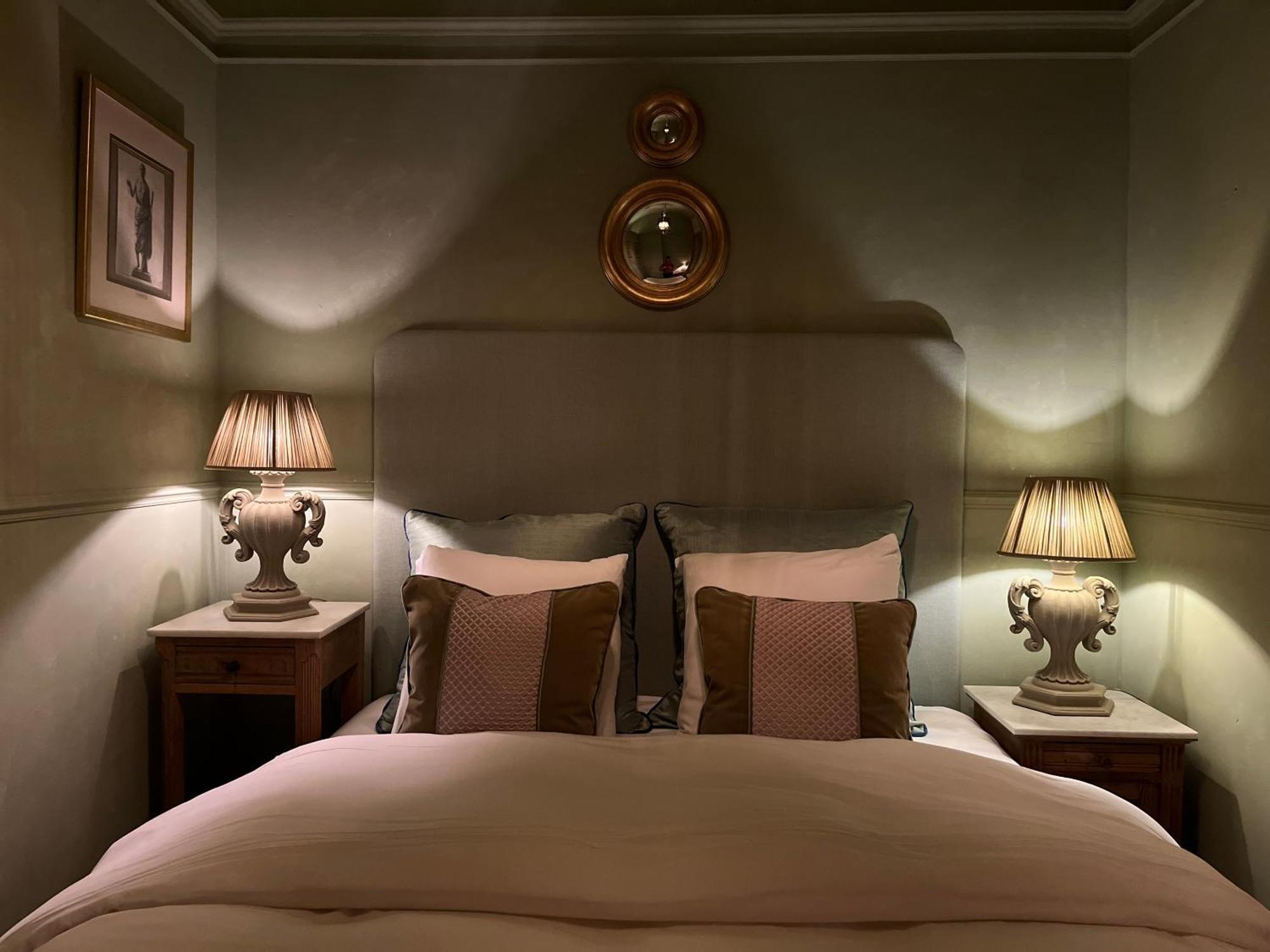 Guesthouse Nights By Morpheus Antwerpen Eksteriør billede